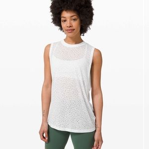 Lululemon / All Yours Tank / US 4 / New